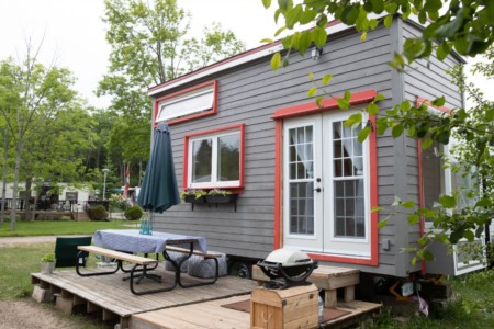 The Main Differences Between Mobile and Tiny Homes