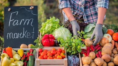 Buy Your Fresh Fruit and Vegetables Locally 
