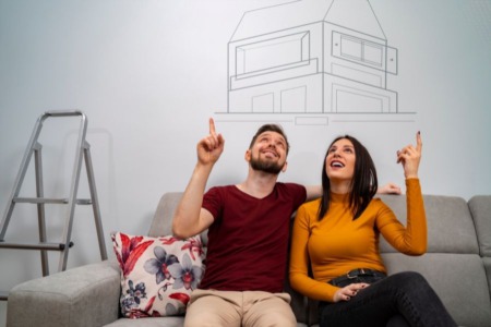 Choosing Between a Start Home and a Forever Home as a First Time Buyer