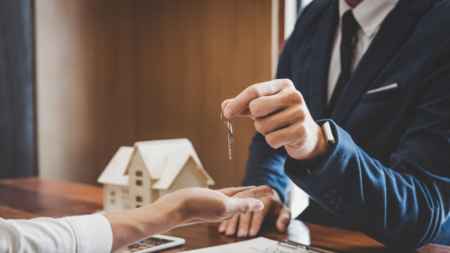 Getting into Real Estate... Is it the right career for you?