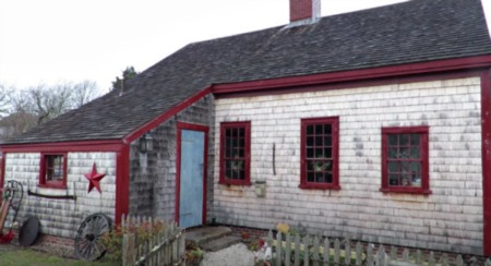 The Oldest House in Chatham