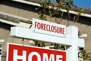 Foreclosure Fever Grips Fort Myers