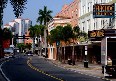 Live, Work and Play in Fort Myers
