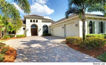 FGCU Hoops Coach Enfield Selling Fort Myers Home