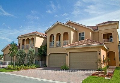 The Meadows offers Style in Estero