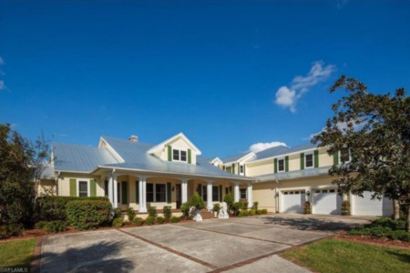 Jose Contreras Selling Alva Home