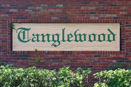 Family-friendly Tanglewood Neighborhood