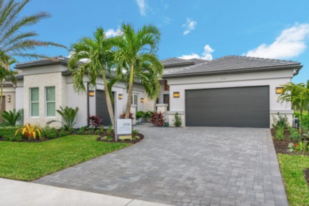 Valencia Trails – Naples’ Newest 55 and Over Community