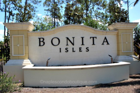 Elegant Bonita Isles is Close to Everything 