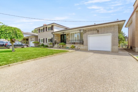 New Listing! 23 James Avenue, Brantford, Ontario $679,000