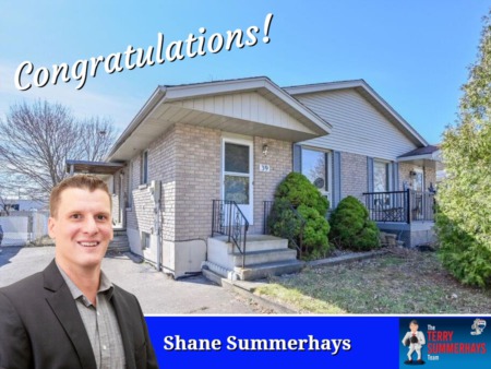 Congratulations to our Wonderful clients on the purchase of this lovely property at 39 Branlyn Crescent in Brantford! 