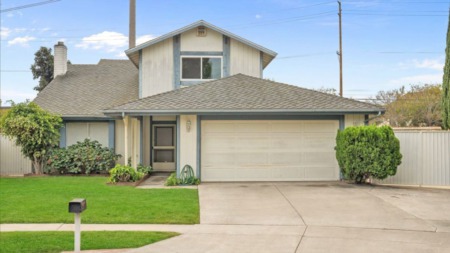 Just Listed - Charming Santa Ana Home 