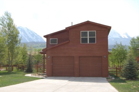 What Your Money Can Buy ~ Sunshine & Soaring Views in Silverthorne!