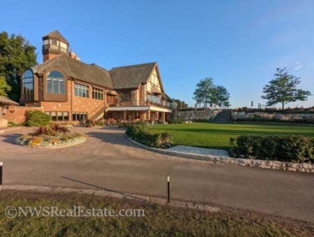 Luxury Real Estate in Northern Illinois