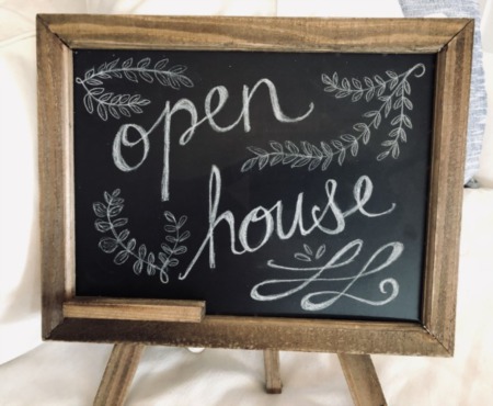 Open House Etiquette - What do You Do?