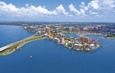 Sarasota, Manatee Popular for Wealthy Homebuyers