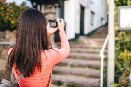 How to Stage Your Home for Real Estate Photos (Checklist)