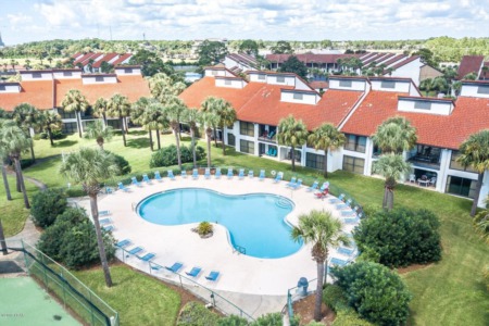 Top 5 PCB Investment Condos