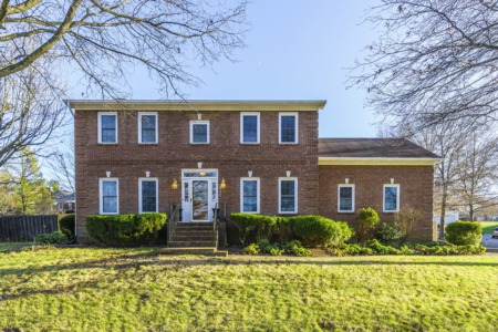 988 Rockbridge Road Lexington KY 40515 - SOLD!
