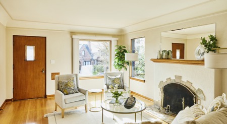 How To Prep Your House for Sale This Fall
