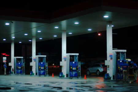Save Money on Gas: Quick Tricks to Beat Price Spikes at the Pump