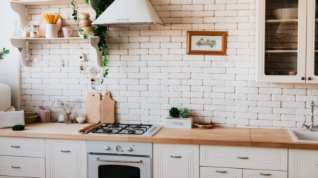 How to Create an Efficient Chef's Kitchen