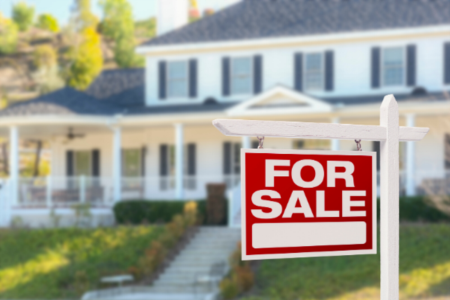 How to Price Your Home to Sell (and still make a profit!)
