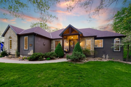 Colorado Style Reverse Ranch Available on 505 Hickory Hills Dr