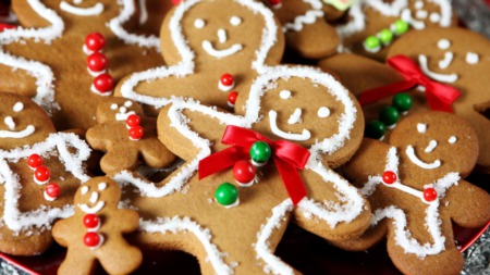 National Gingerbread Day & Our Favorite Gingerbread Recipes!