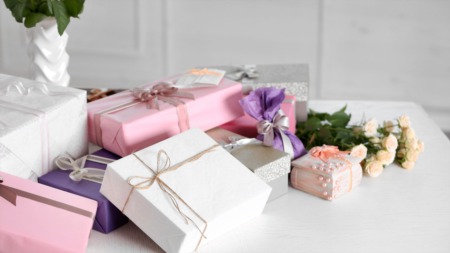 Housewarming Gifts for Newlyweds and Other Homebuyers!