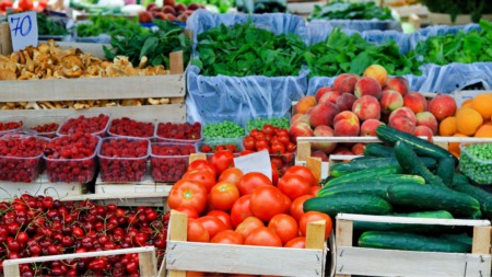 Supporting Your Local Economy Through Farmers Markets!