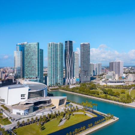 What makes Miami a Global City?