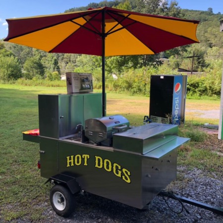Business Spotlight: Brad's Tasty Dawgs