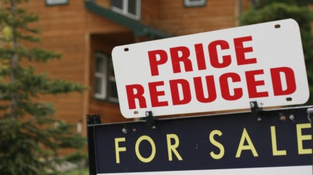How Long Should You Wait Before Lowering Your Asking Price?