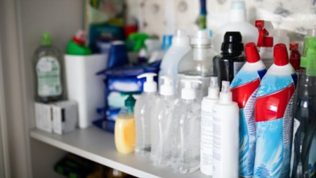 6 Tips To Get Your Collection Of Cleaning Supplies Under Control