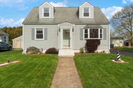Blossoming Opportunities: Navigating Connecticut's Spring Real Estate Market