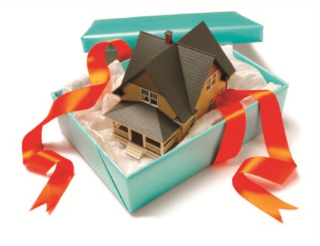  Your House Could Be the #1 Item on a Homebuyer’s Wish List During the Holidays