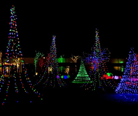 Christmas Light Displays in Calgary That Light Up The Night