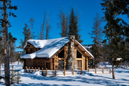 Pros & Cons of Investing in a Vacation Rental in Idaho