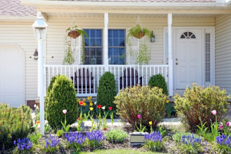5 Reasons Why You Should Consider Selling in the Spring