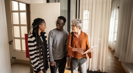 A Real Estate Agent Helps Take the Feat Out of the Market