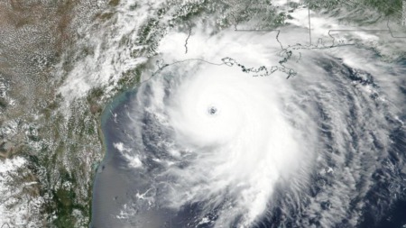 4 Must Have Items For Hurricane Preparedness | Prepare Your Boca Home