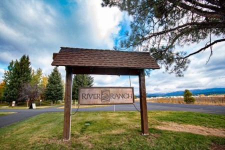 Build your Mountain Retreat & Family Legacy at RIVER RANCH.