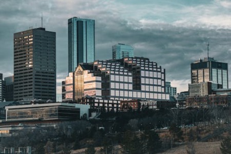 The Benefits of Investing in Edmonton's Condo Market