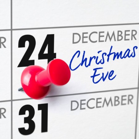 Home for the Holidays: Tips for a Magical Christmas Eve Celebration