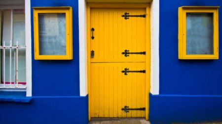 5 Fun Front Door Trends