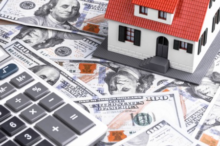 What to Know About Closing Costs When Buying a Home