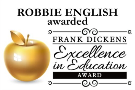 Robbie English Honored with the Arizona REALTORS® Frank Dickens Excellence in Education Award