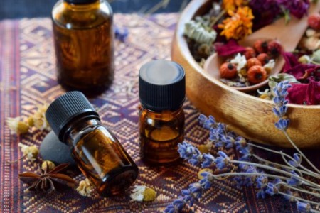 Elevate Your Home's Appeal: The Power of Scent and Essential Oils in Real Estate