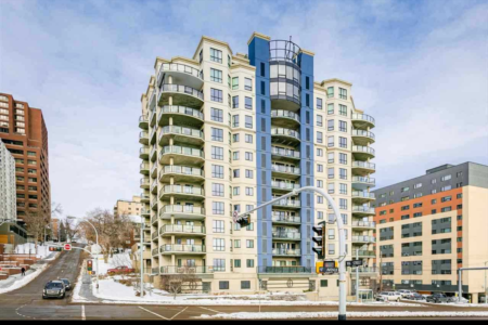 Real Estate Crush of the Week | # 902 9707 106 Street